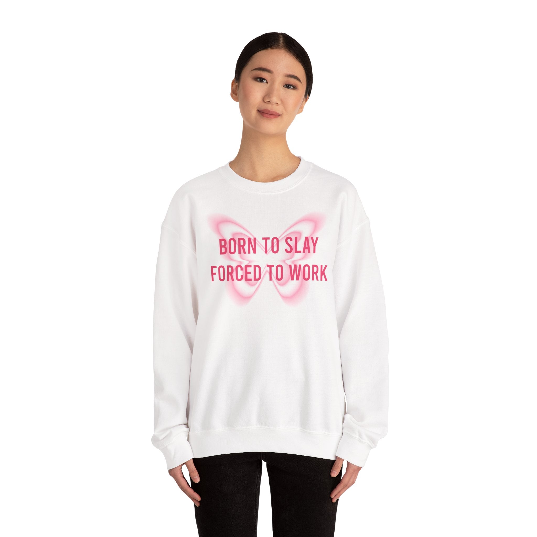 Born to Slay™ Oversized Pink Sweatshirt – Aesthetic Cozy Crewneck for Women | Trendy Casual Wear | TikTok Viral Style